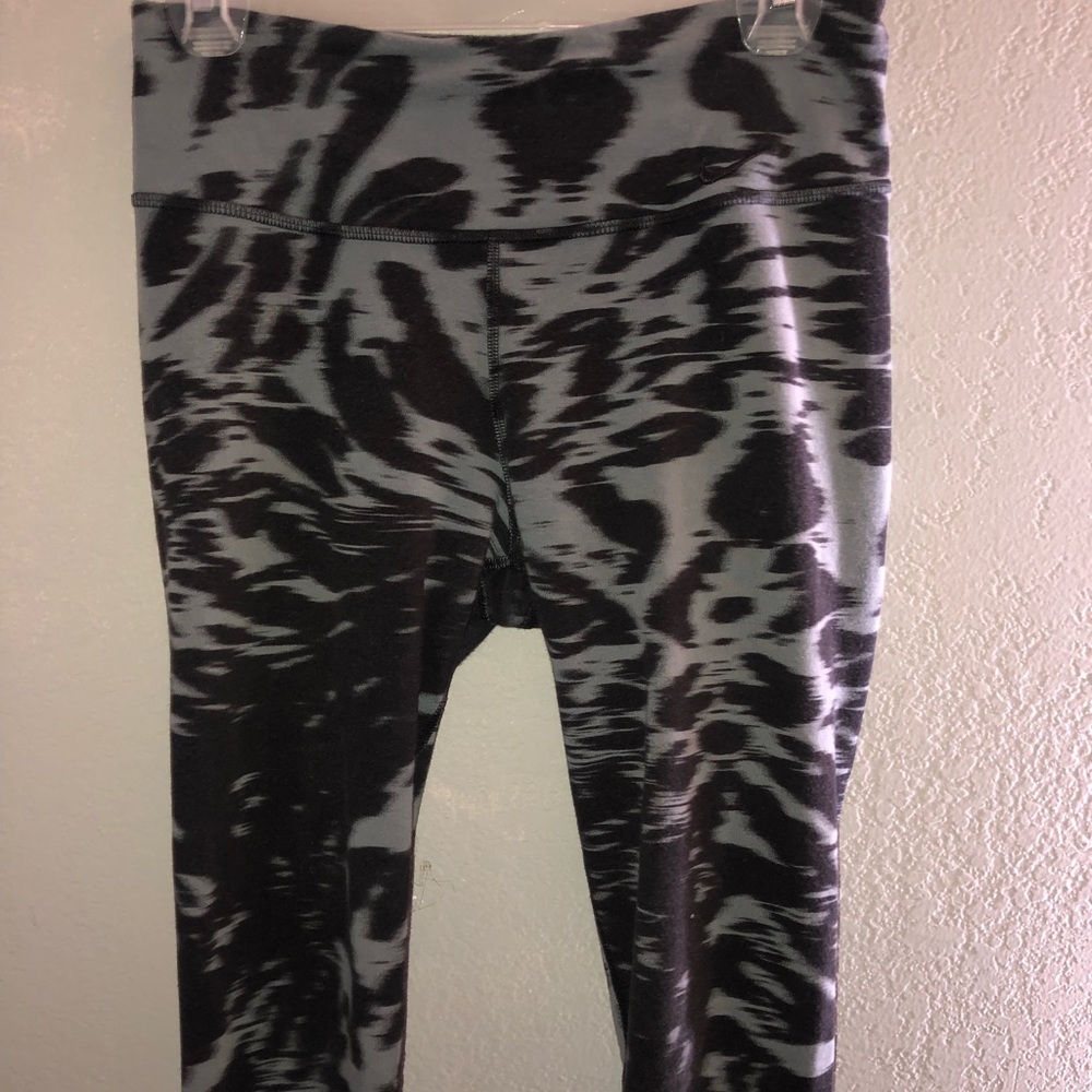 Nike leggings